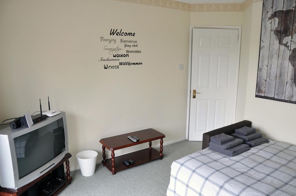 Eaglesfield House Guest Apartment Donaghey Bagian luar foto